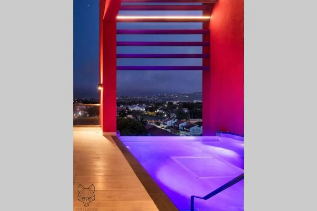 Luxury High-Rise Smart Condo At Parkhurst 1. Jamaica
